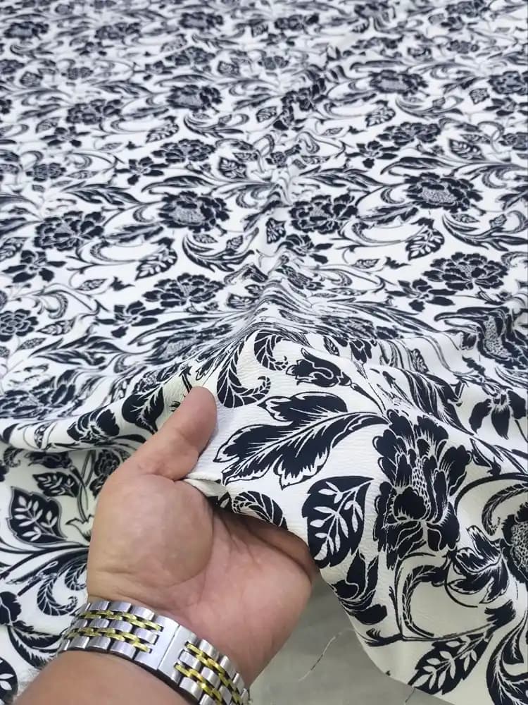 پارچه کرپ کریشه 7