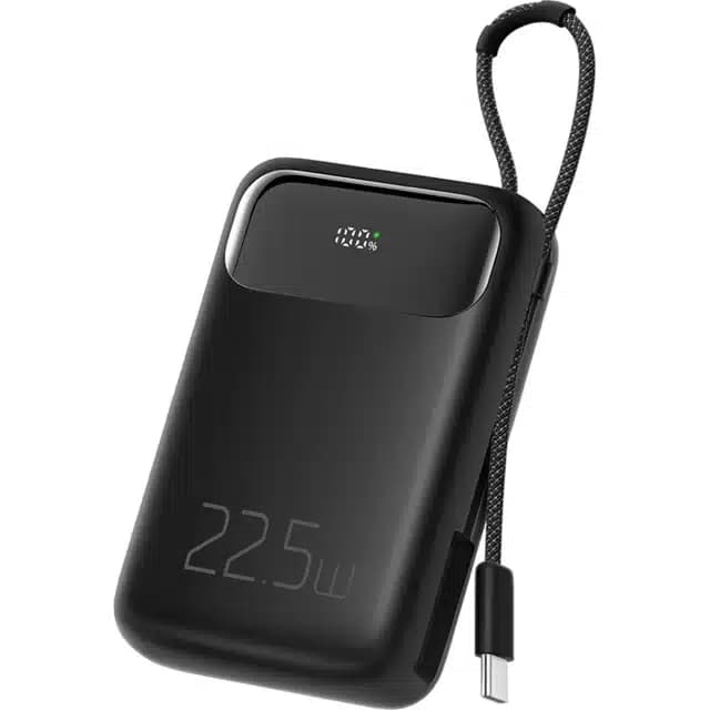پاوربانک 10000 تایپ‌سی و USB-A توان 22.5 وات مک‌دودو MCDODO MC-324 با کابل تایپ‌سی متصل و نمایشگر دیجیتالی — تصویر ۲