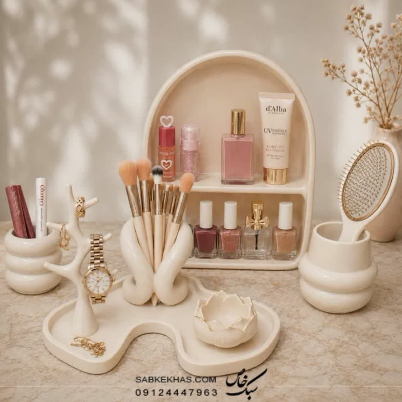ست نظم دهنده آرایشی رومیزی