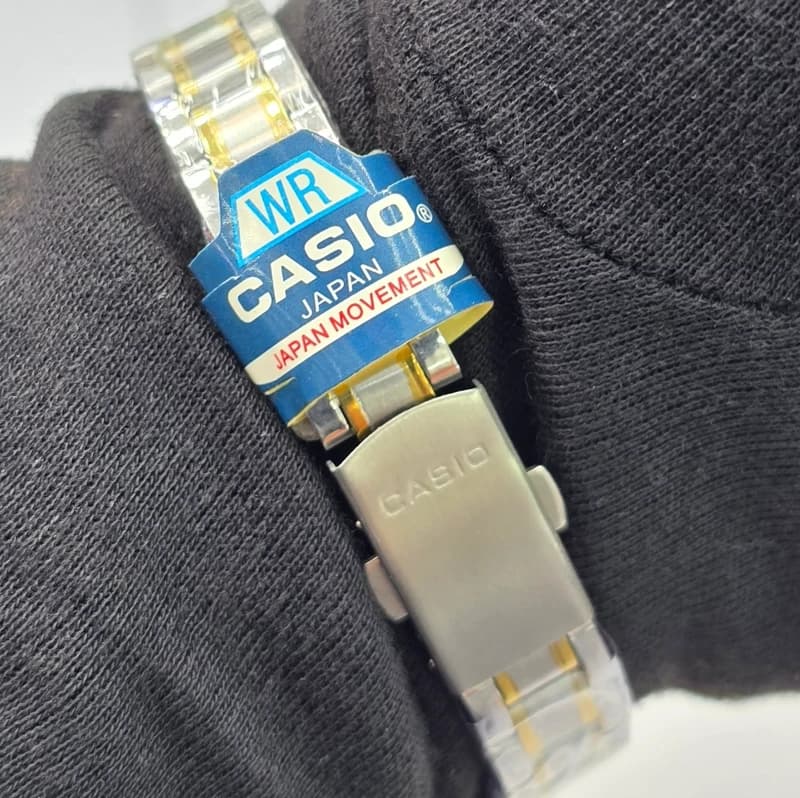 ساعت مچی زنانه کاسیو CASIO دو رنگ تقویم دار — تصویر ۳
