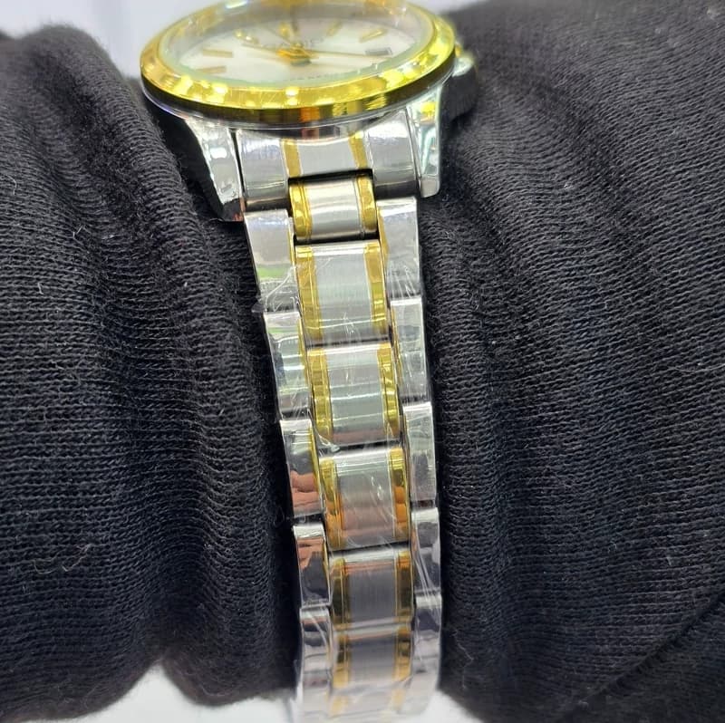 ساعت مچی زنانه کاسیو CASIO دو رنگ تقویم دار — تصویر ۲