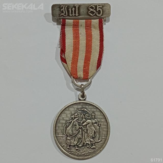 مدال کلکسیونی یادبودی دانمارک 1985 (روبان فابریک)