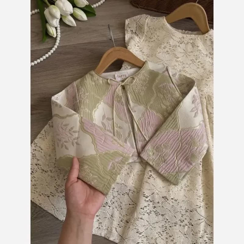 کت و سارافن دخترانه مجلسی ژاکارد و دانتل وارداتی سایز 4 تا 16 سال — تصویر ۵