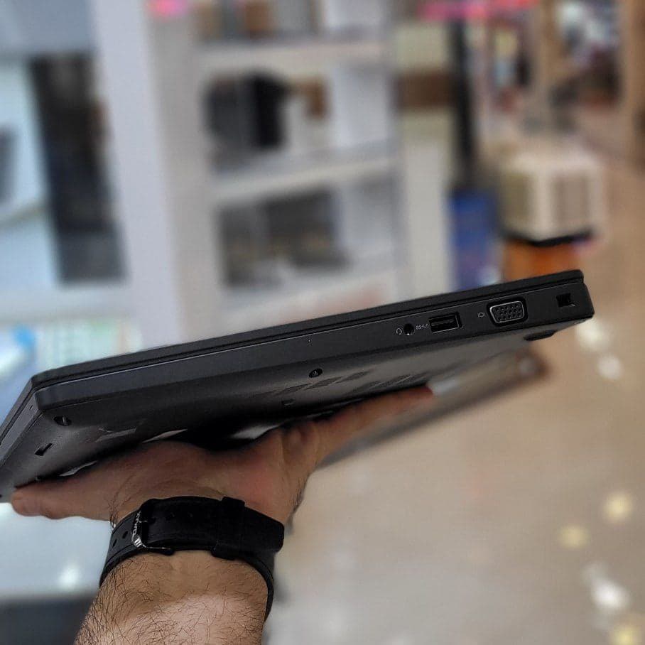 لپ تاپ استوک Dell Latitude 5490 | Core i7-8650U | 8 GB Ram DDR4 | SSD 256 GB | VGA 2 GB MX130 | Display 14 FHD — تصویر ۴