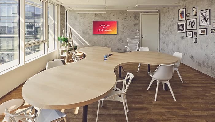 فایل لایه باز موکاپ تلویزیون روی دیوار در اتاق جلسه