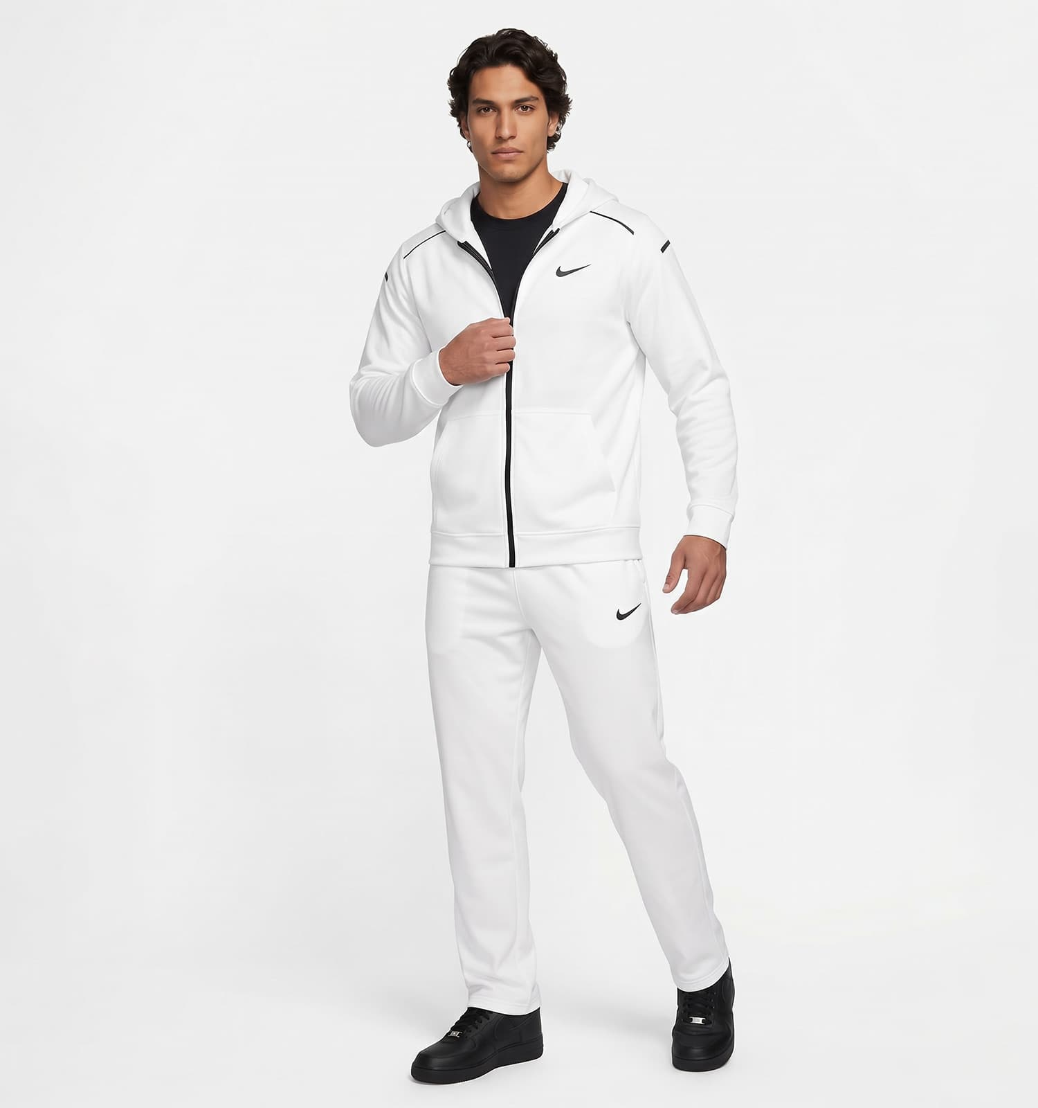 ست سویشرت و شلوار مردانه نرمال طرح دار اسپان سفید Nike کد 51240 — تصویر ۲