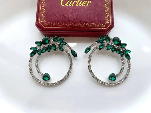 گوشواره طرح جواهر گرد