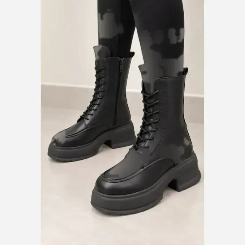 بوت لژ دار زنانه در دو رنگ مشکی و قهوه ای سایز 37 تا 40 — تصویر ۳