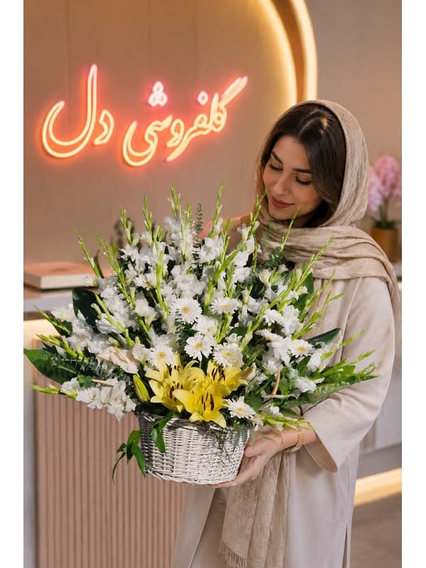 سبد گل روز پرستار با ارکیده؛ هدیهای برای قدردانی از پرستار