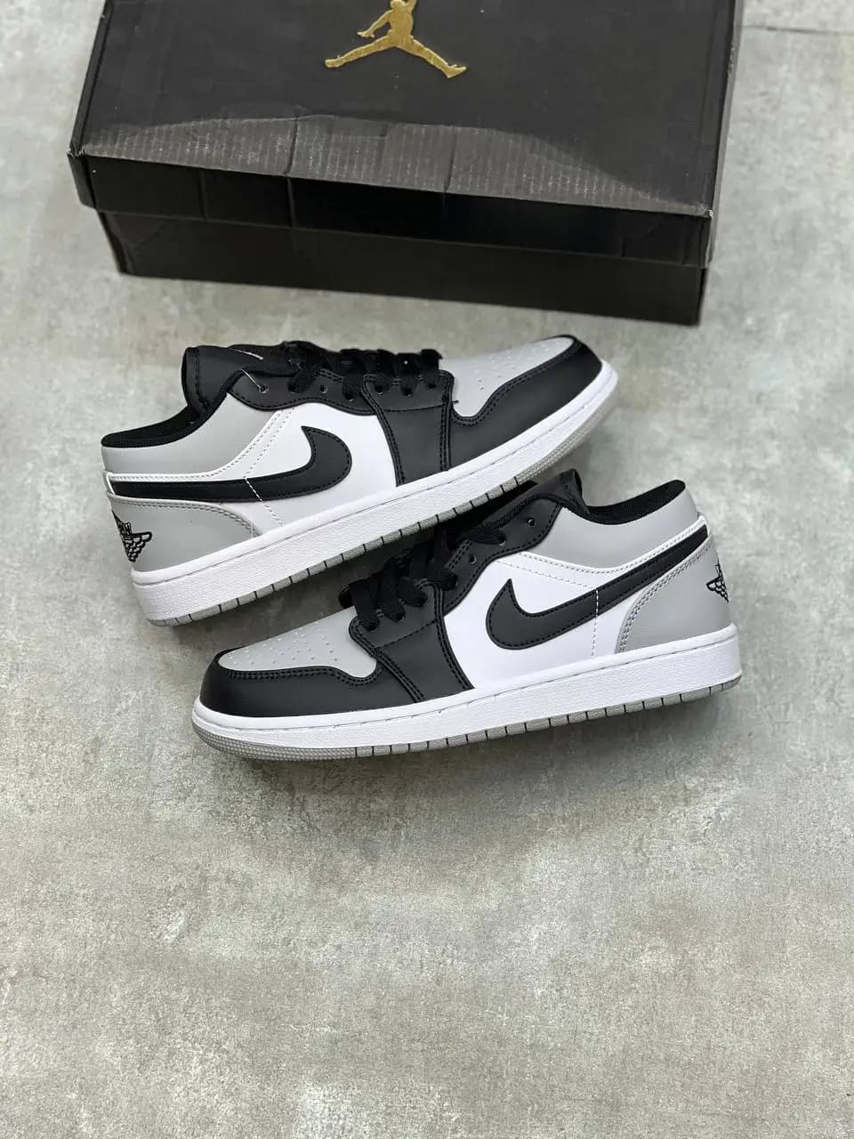 جردن وان لو مشکی سفید وارداتی | Air Jordan 1 Low — تصویر ۴