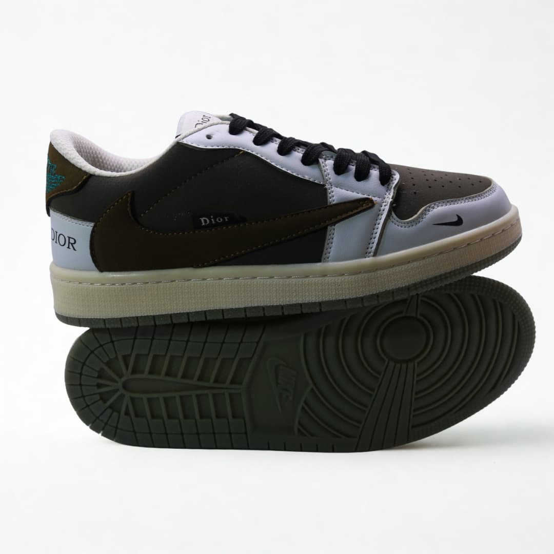 کتونی مردانه نایک ایر جردن 1 لو تراویس اسکات دیور ریورس | Travis Scott x Air Jordan 1 Low Dior Reverse — تصویر ۳