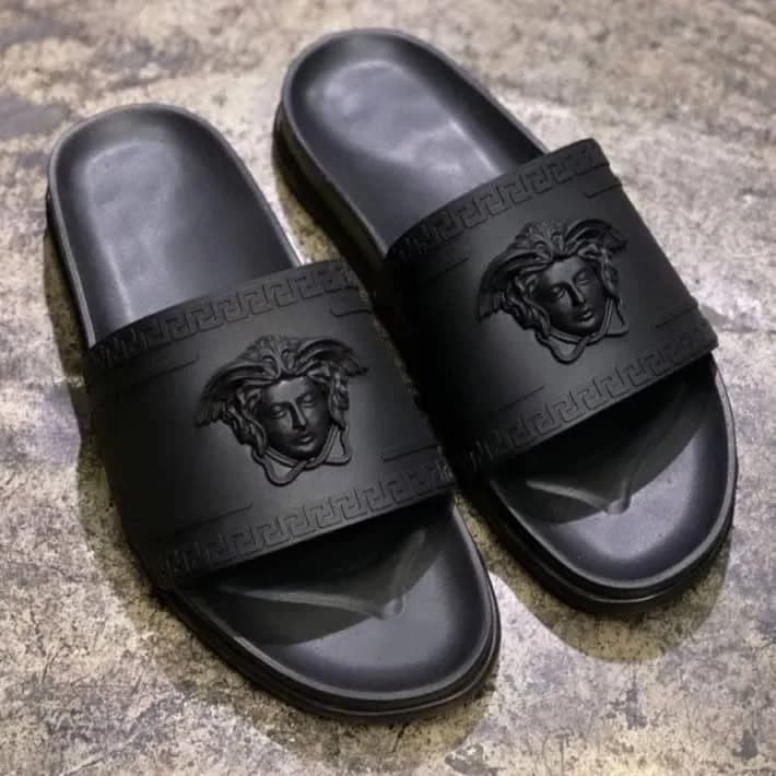 کد 300 صندل ورساچه versace تزریق مشکی — تصویر ۳