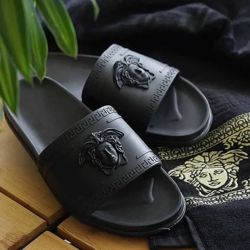 کد 300 صندل ورساچه versace تزریق مشکی — تصویر ۷