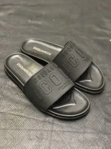 کد 300 صندل دسگوارد DSQUARED سری ICON مشکی یکدست