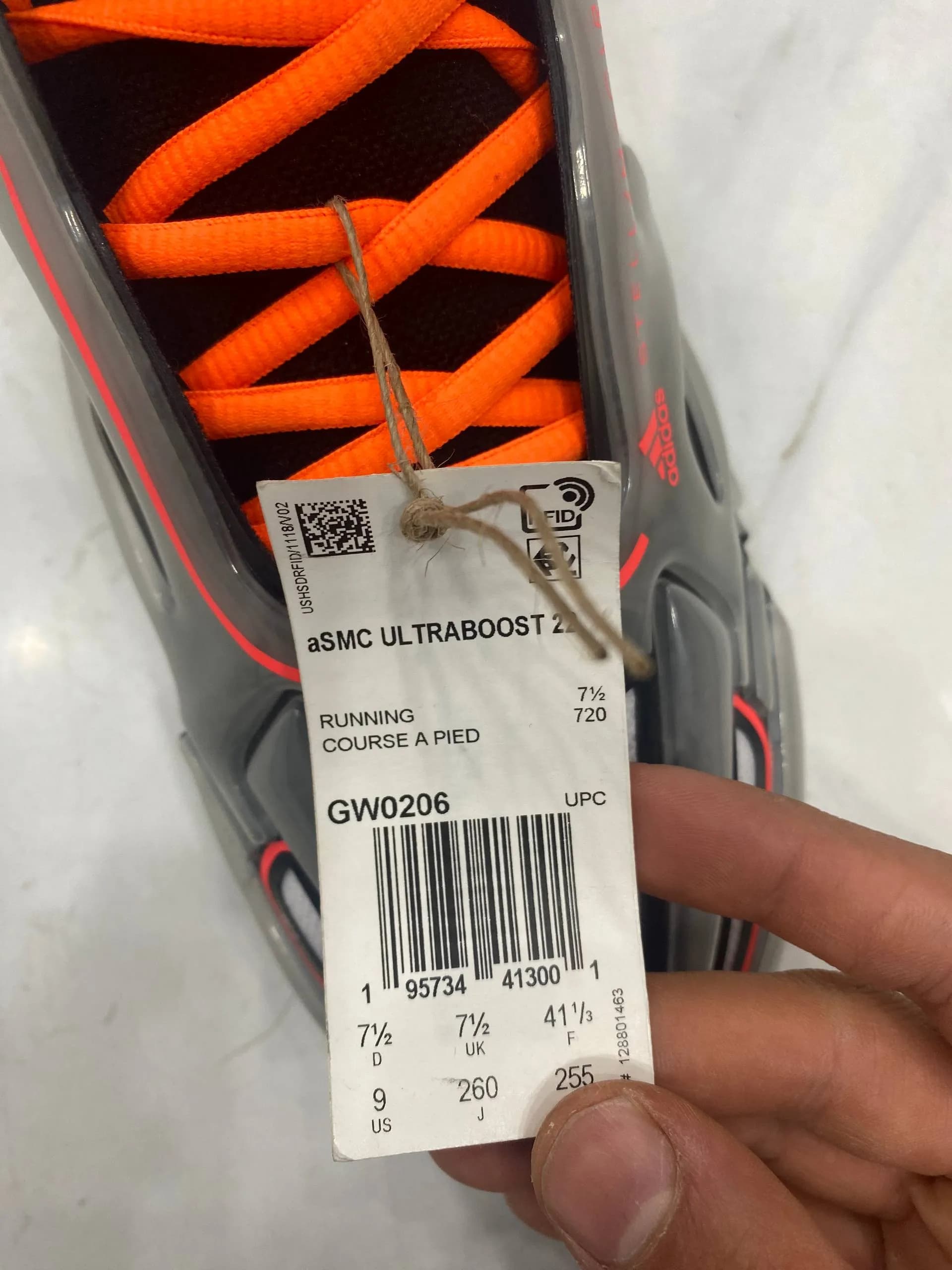 کفش مردانه Adidas Ultraboost 22 کد 11723 — تصویر ۳