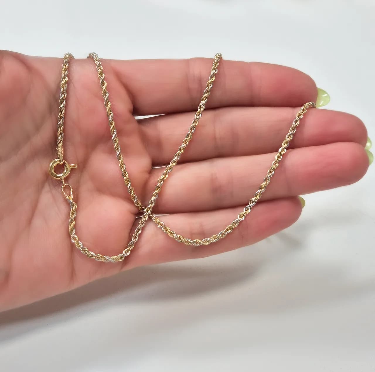 زنجیر طنابی (توئیست) طلا 18 عیار زنانه اقلیمه مدل ZT219 — تصویر ۲