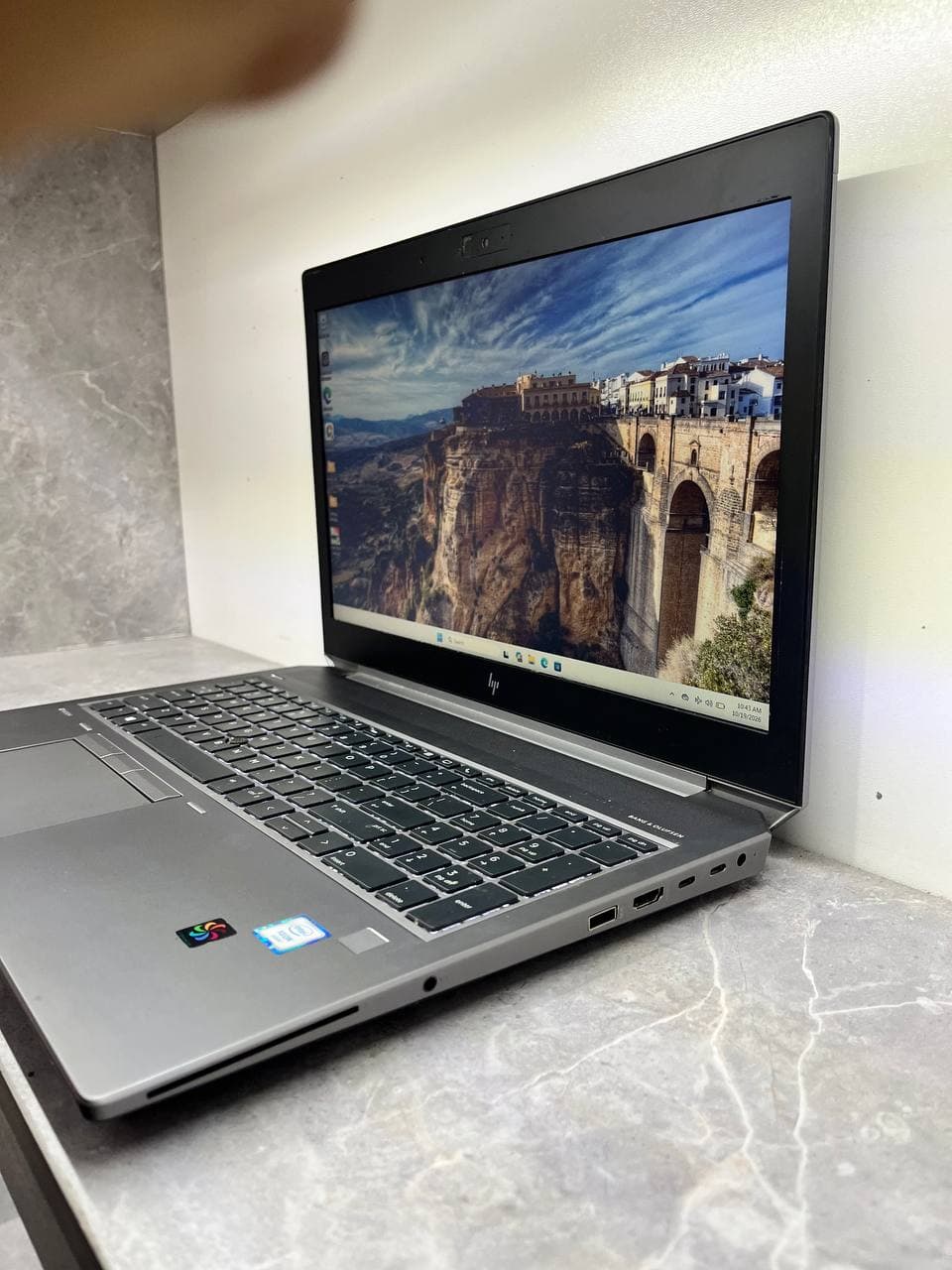 لپ تاپ 15.6 اینچی اچ پی مدل HP Zbook 15 G6 -Xeon-2286 /16GB/512 SSD/6GB RTX3000/ — تصویر ۳