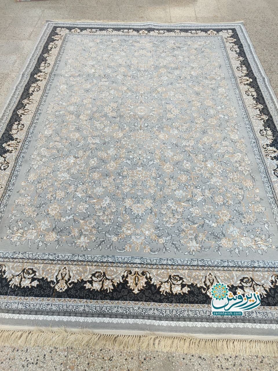 فرش ماشینی 500 شانه طرح آوا رنگ نقره ای