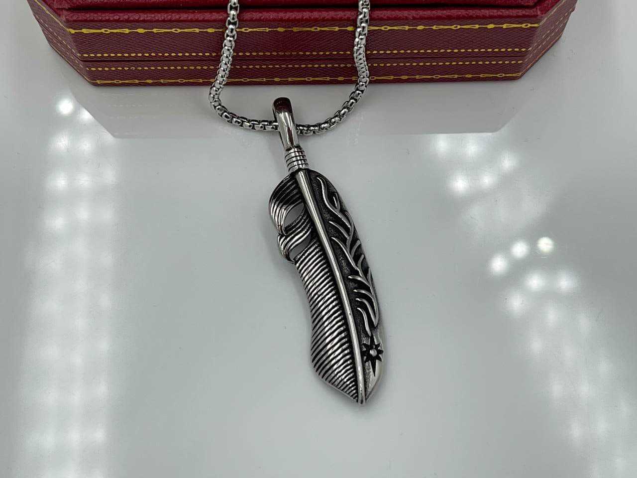 گردنبند طرح پر دو رو