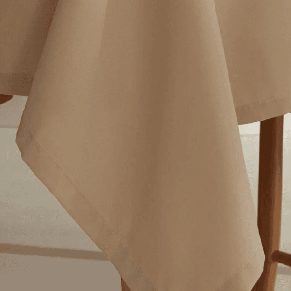 رومیزی 140 × 200 سانتی متر کاراجا هوم مدل Belle بژ — تصویر ۴