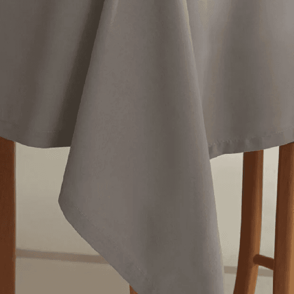 رومیزی 140 × 200 سانتی متر کاراجا هوم مدل Belle خاکستری — تصویر ۴