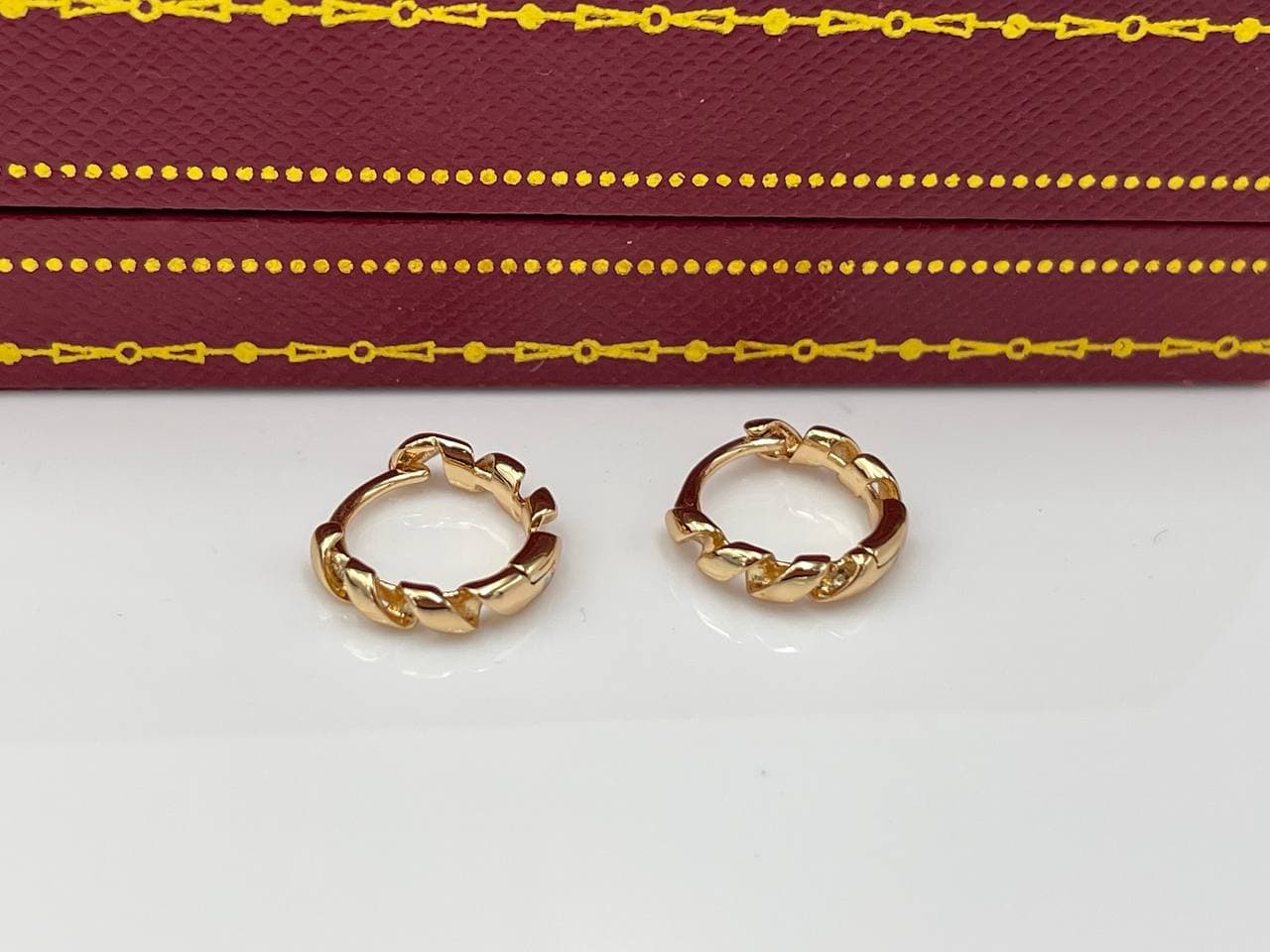 گوشواره ژوپینگ حلقه ای پیچ پیچی