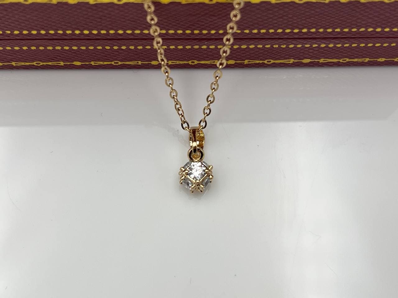 گردنبند تک نگین ژوپینگ