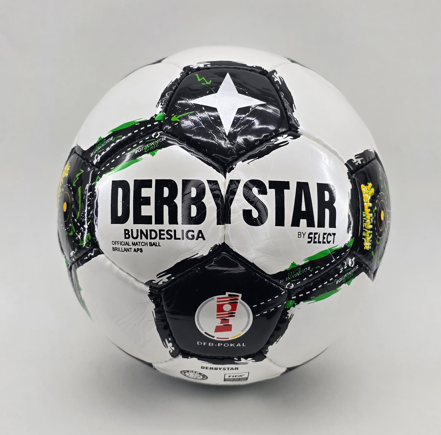 توپ فوتبال پاکستانی DERBYSTAR سایز5 دوختنی