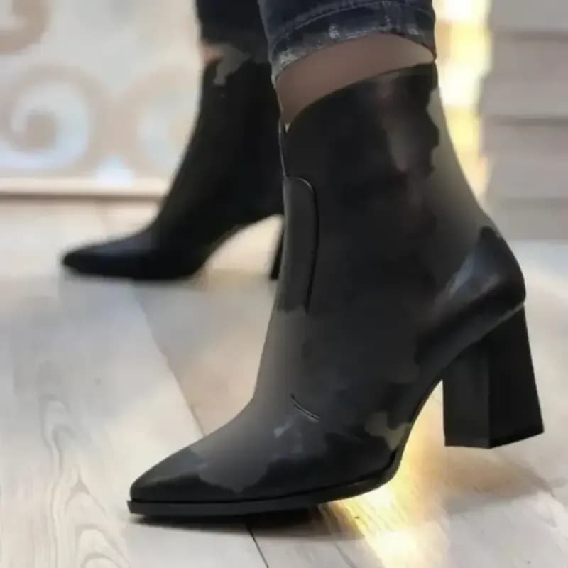 نیم بوت پاشنه دار زنانه پاشنه 5 سانت سایز 37 تا 40 رنگ مشکی قهوه ای عسلی — تصویر ۳