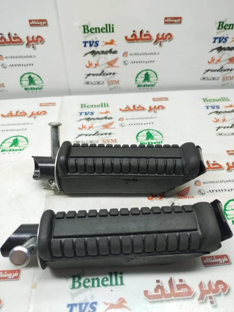جا پایه عقب موتور پالس 180 200 220 و ls 135 ال اس (جفتی)