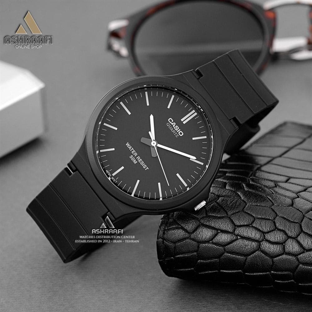 ساعت مشکی کاسیو Casio MW-240-1EV — تصویر ۳