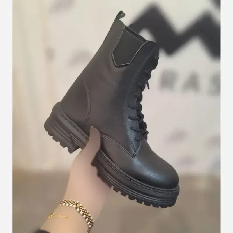 بوت زنانه راحت و با کیفیت سایز 37 تا 40 — تصویر ۳