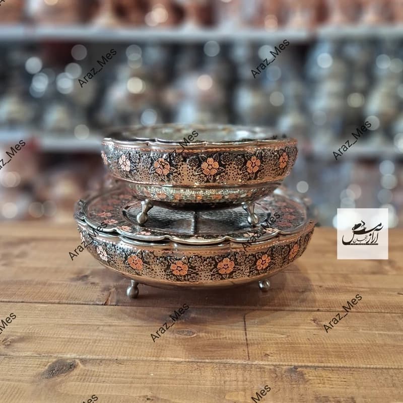 سرویس پذیرایی مسی گلبرگ سه پایه کروم تراش(ست 4 تیکه میوه شکلات شیرینی آجیل خوری دورنگ)رزگل برجسته 3پایه نقره ای