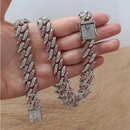 نیم ست گردنبند و دستبند چین فول نگین نقره ای صورتی