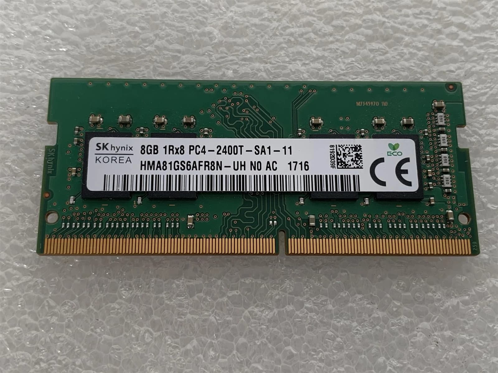 رم لپ‌تاپ DDR4 SK Hynix مدل HMA81GS6AFR8N ظرفیت 8GB فرکانس 2400MHz تک کانال نوع ماژول SO-DIMM ساخت کره