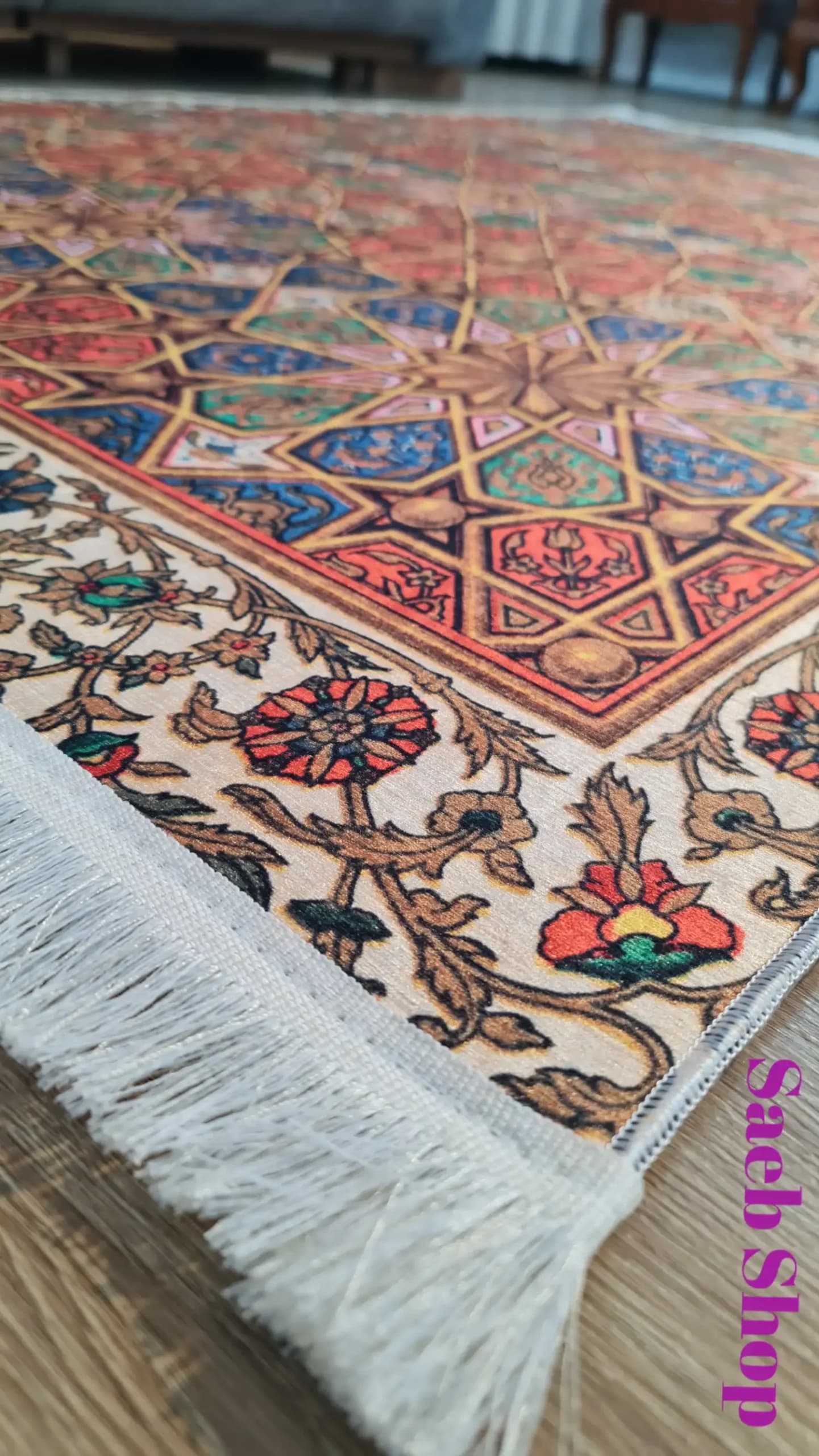 فرش طرح شاه عباسی هندسی | فرش صائب | کد : A055