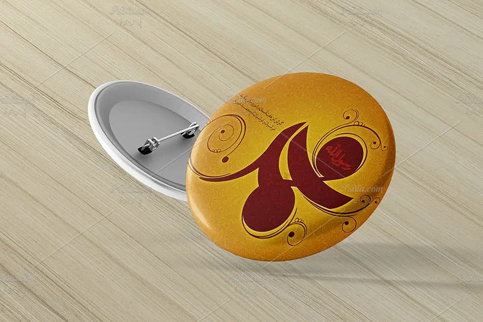 قالب لایه باز موکاپ پیکسل و سنجاق سینه بشقابی برای فتوشاپ — تصویر ۳