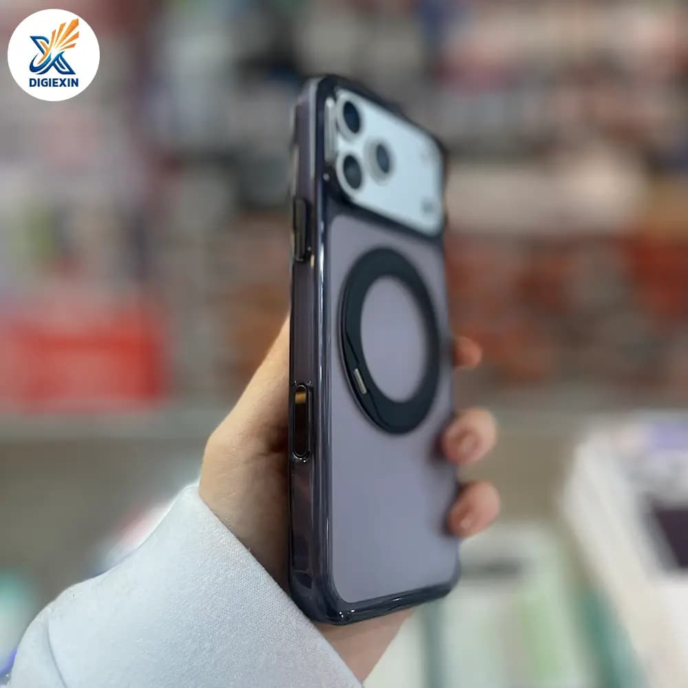 کاور J CASE مگسیف دار مناسب برای آیفون 18 پرومکس — تصویر ۸