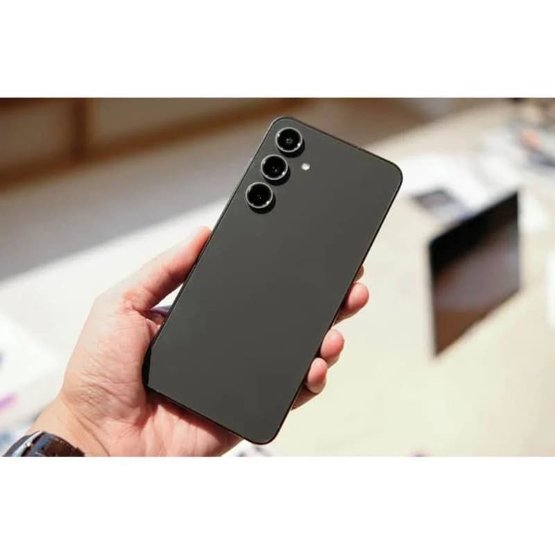 درب پشت گوشی اپیکوی مدل backnelS24FEbk مناسب برای گوشی موبایل سامسونگ Galaxy S24 FE — تصویر ۳