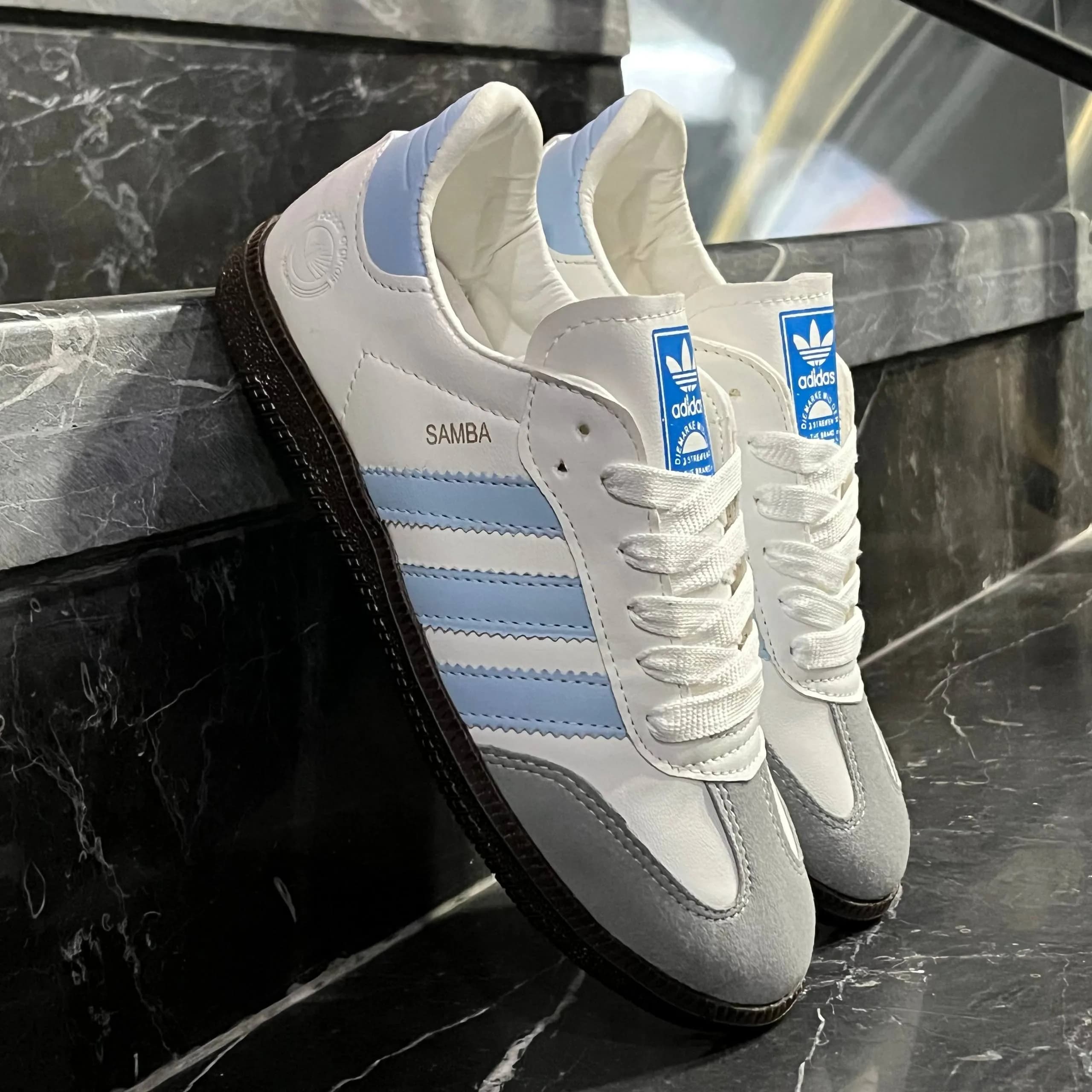 کفش کتانی ونس سامبا زنانه سفید آبی تک سایز 37 Adidas Samba