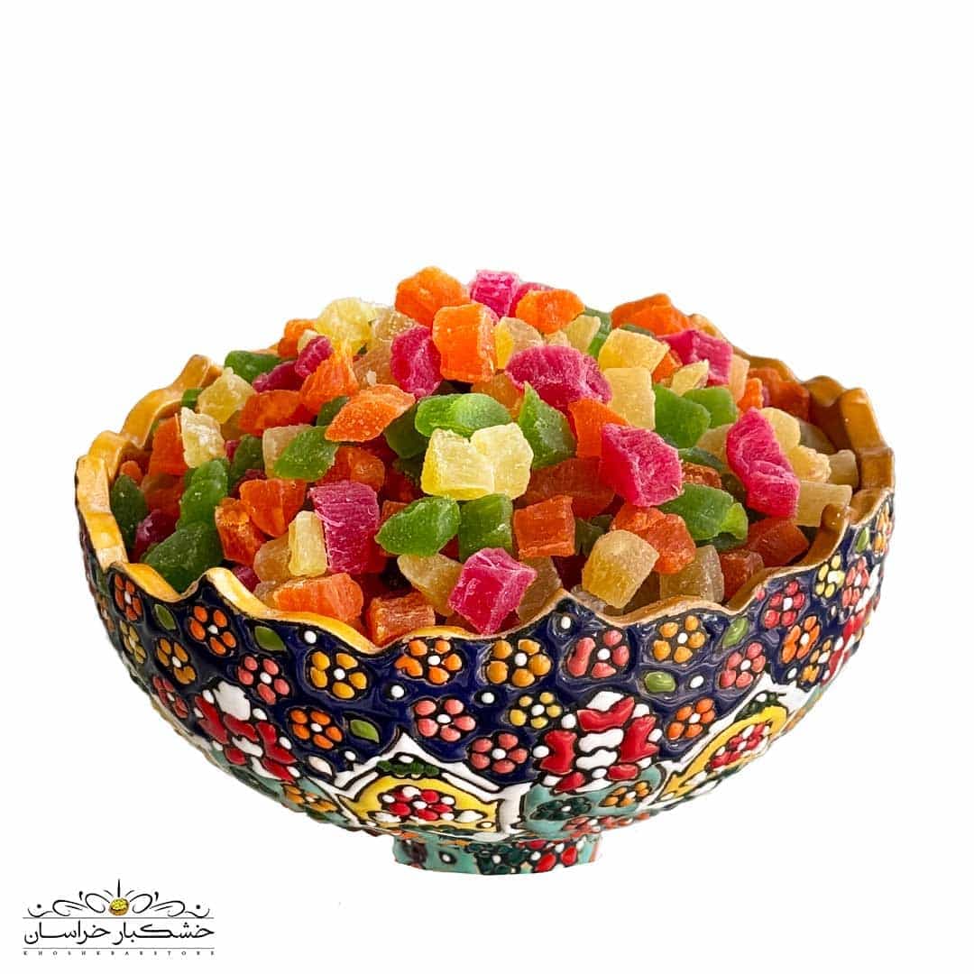 حبه میوه آناناس رنگی