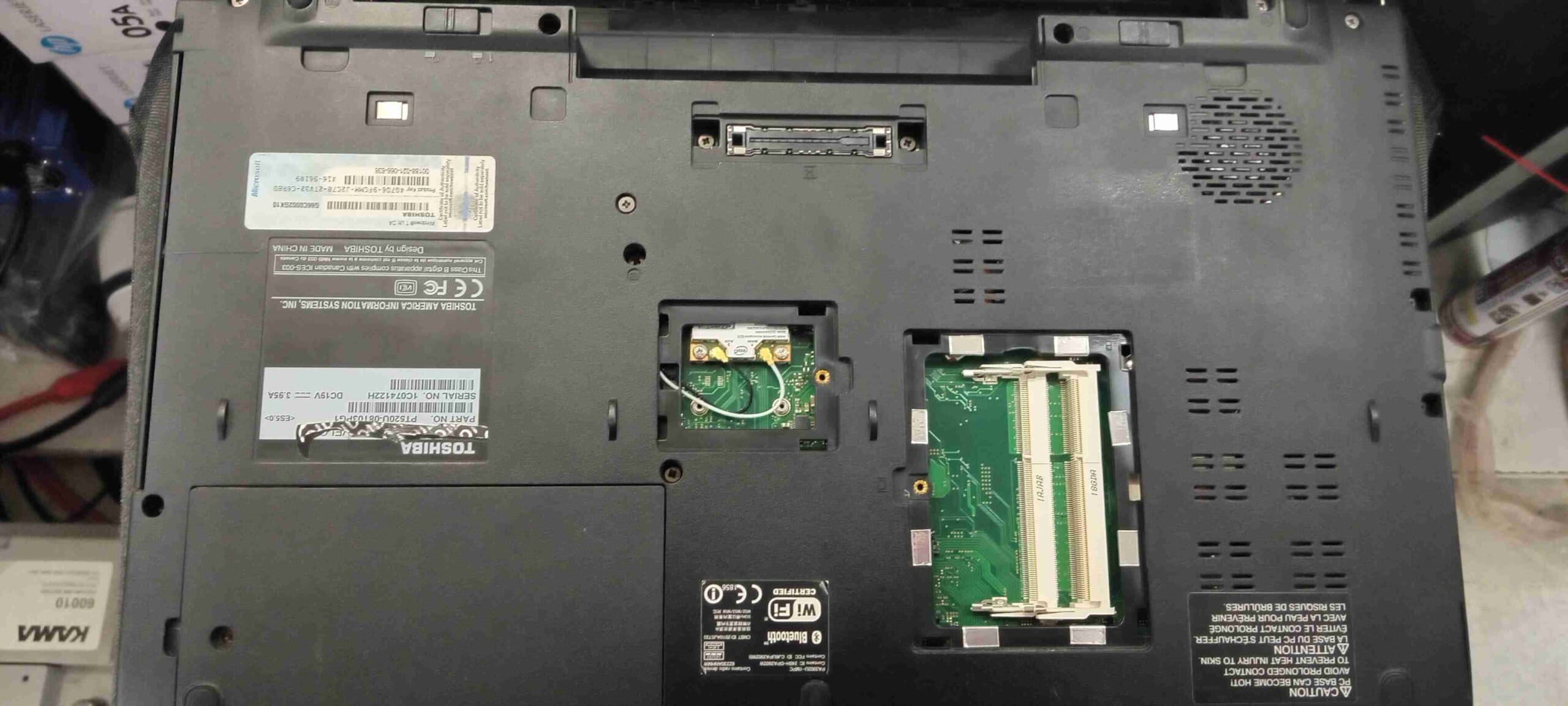 قاب D لپ تاپ Toshiba Tecra Z50-A
