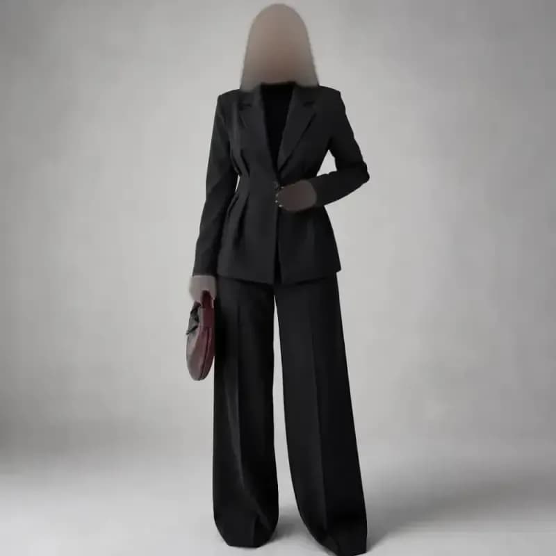 ست کت شلوار زنانه جنس مازراتی مدل تارا رنگ مشکی کرم قهوه ای