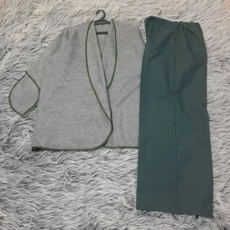 کت شلوار زنانه جنس پرشیا رنگ مشکی سرمه ای سبز زرشکی — تصویر ۶