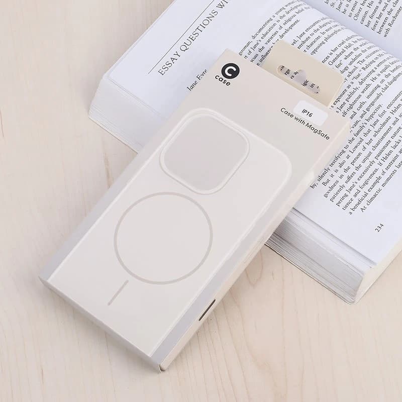 قاب مگ سیف Case آیفون iPhone 16 براق — تصویر ۲