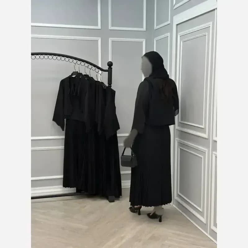 ست سه تیکه سارافون و کت مشکی مدل نیلماه فری سایز 38 تا 46 — تصویر ۴