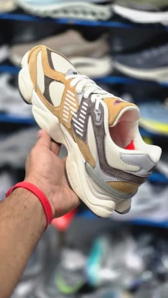 کتونی مسترکوالیتی نیوبالانس ۹۰۶۰ ساخت ویتنام سایز 44 الی 45 Newbalance 9060 — تصویر ۲