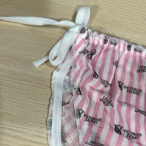 شورت زنانه توری گره‌ای طرح ویکتوریا سکرت ویولت کد ۱۰۰۲ — تصویر ۵