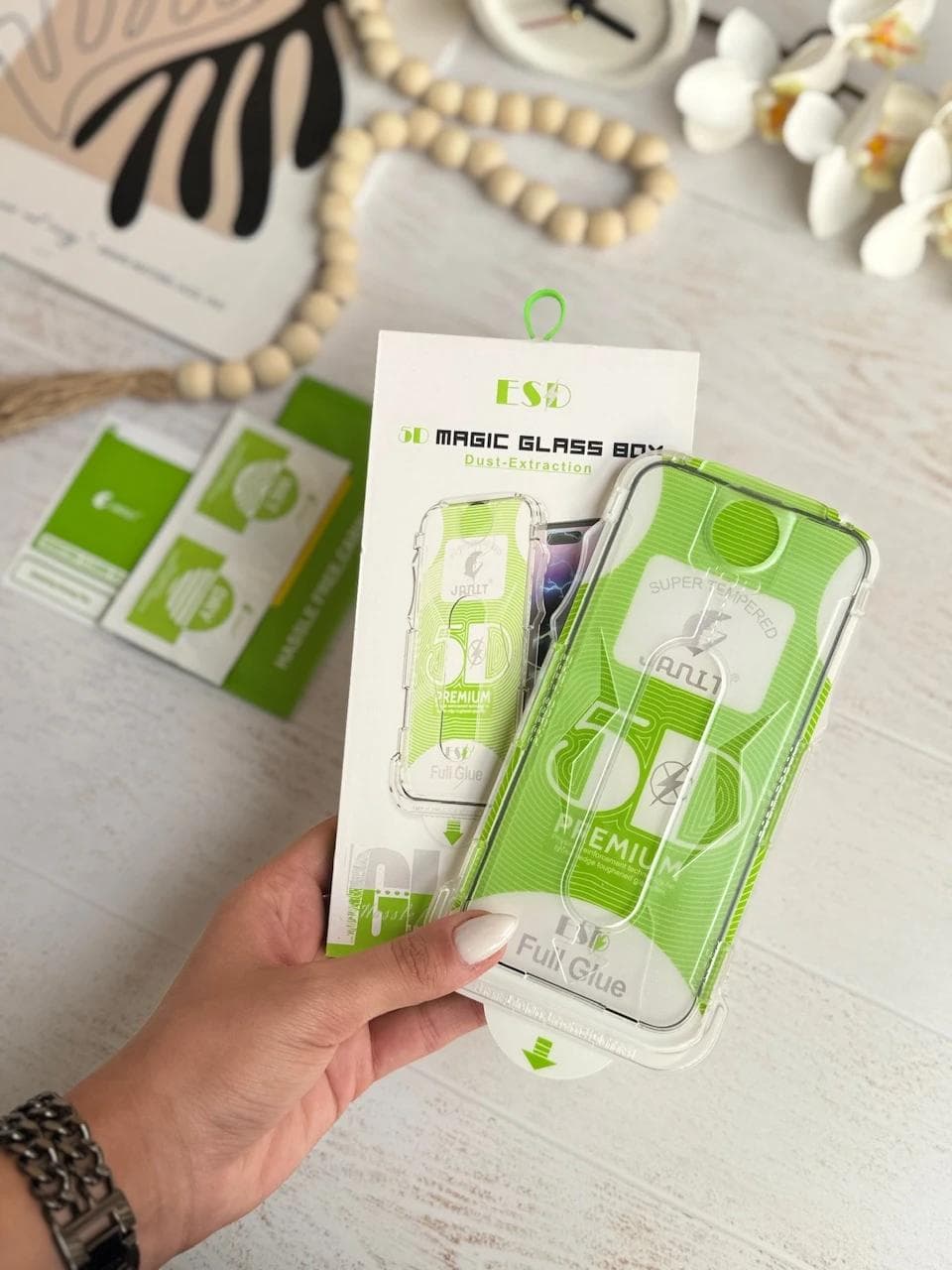 گلس کیت دار آسان نصب Magic Glass Box (کدa0217) مناسب برای iPhone 16 — تصویر ۲