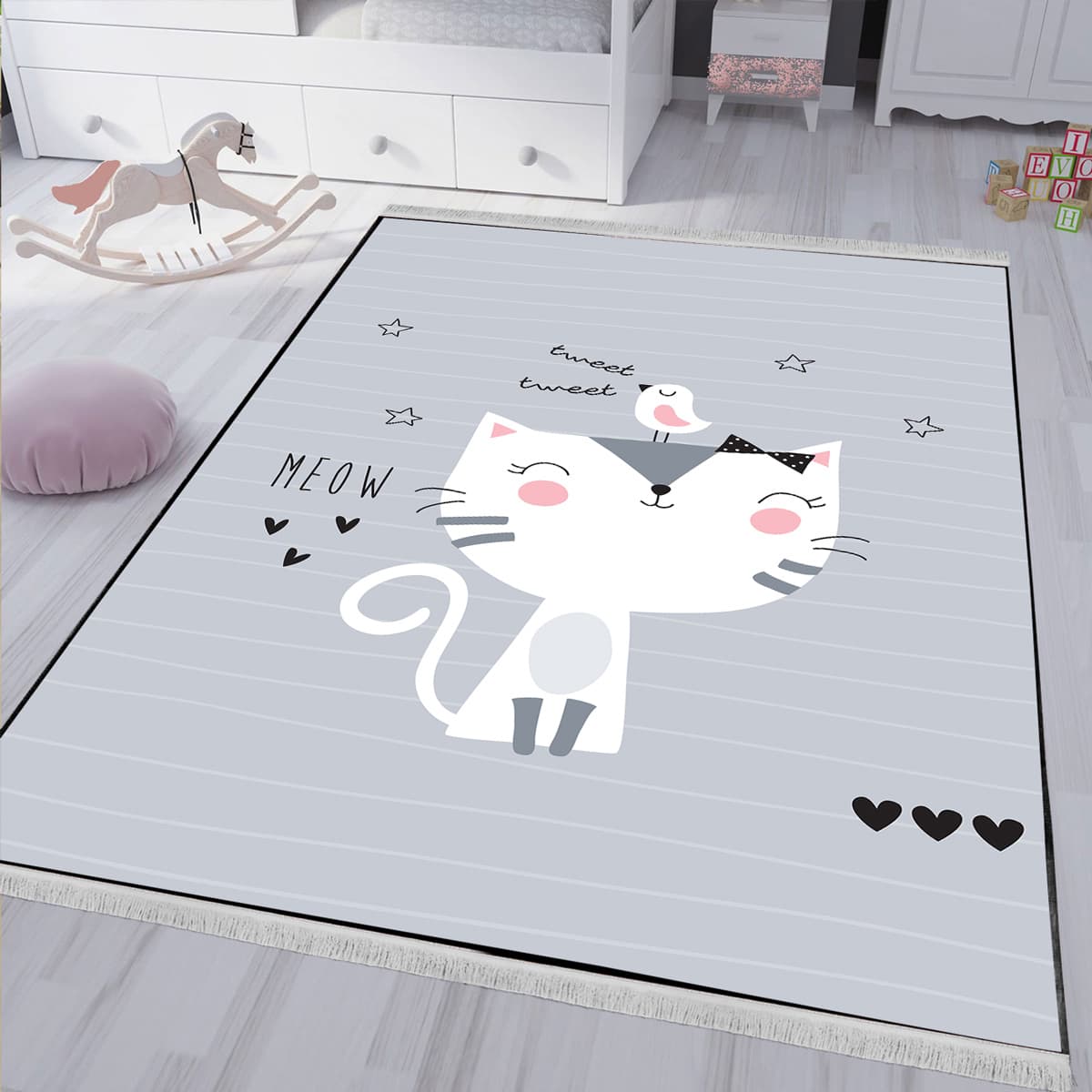 فرشینه برای اتاق بچه زمینه طوسی طرح گربه عروسکی SM-33701b